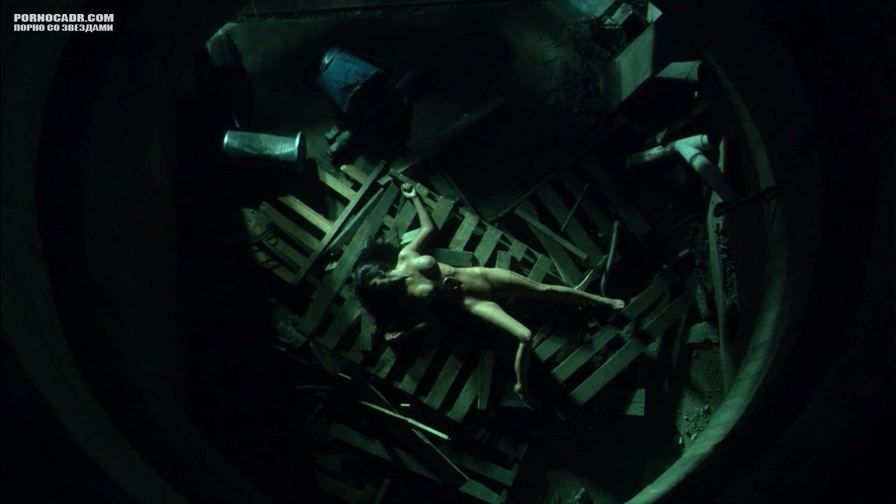 Обнаженная Инопланетянка Хелена Мэттссон Упала С Высоты – Особь: Пробуждение (2007)