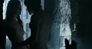 Порно сцена с Шарлоттой Хоуп у окна