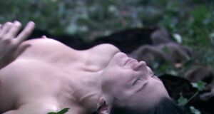 Трах с Натали Дормер в лесу