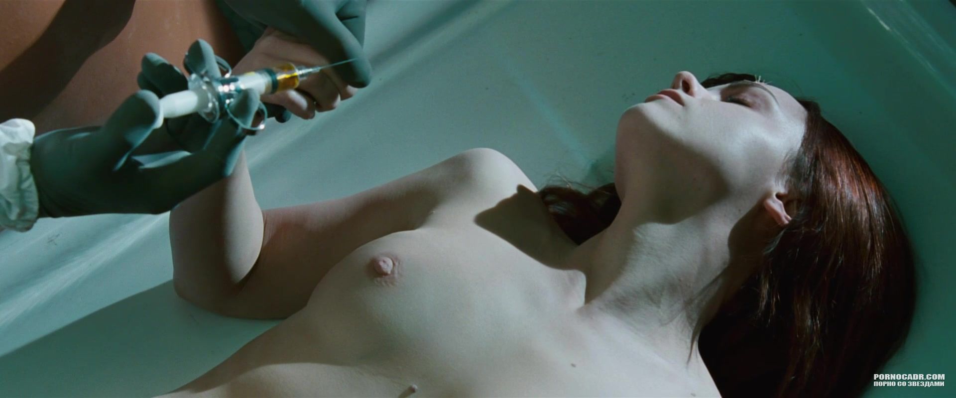 Movies christina ricci gets naked in