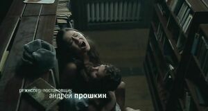 Елена Лядова трахается в библиотеке