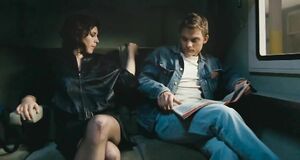 Порно сцена с Натальей Романычевой в поезде