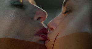 Порно сцена Катажины Херман с русалкой Михалиной Ольшанской